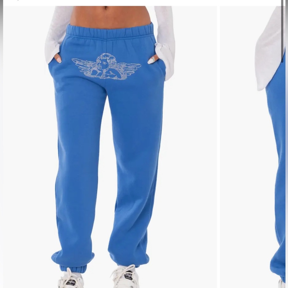 EDIKTED Angie rhinestone sweatpants blue